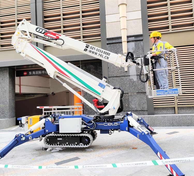 深圳東海繽紛天地廣場 - Spyder DT25