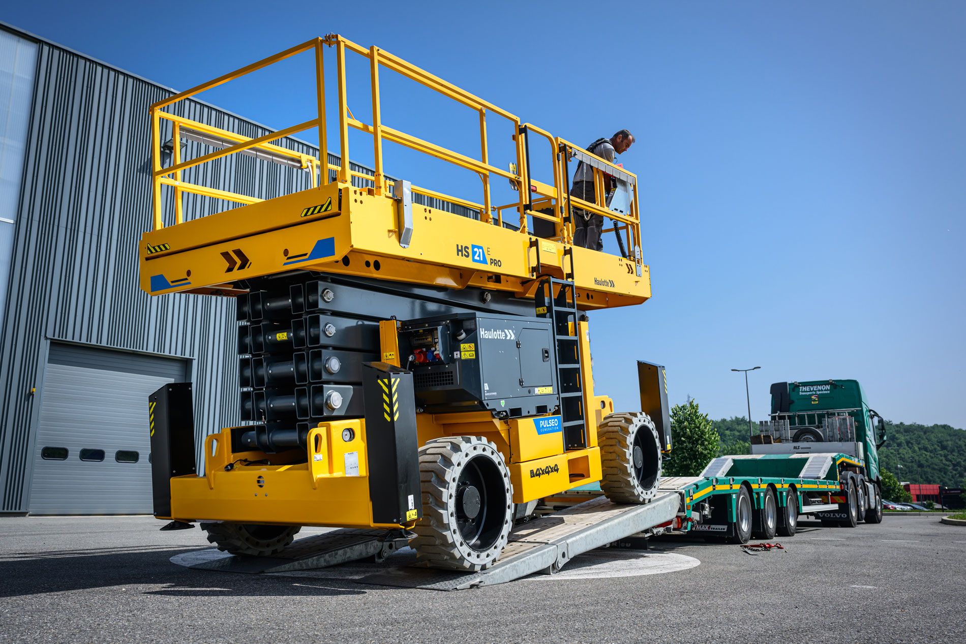 HS21-E---transport